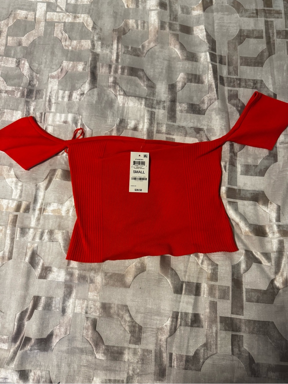 Off-Shoulder Ribbed Crop Top - Red